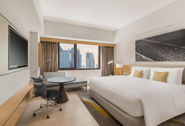 Seda Bonifacio Global City - Multiple Use Hotel image 2